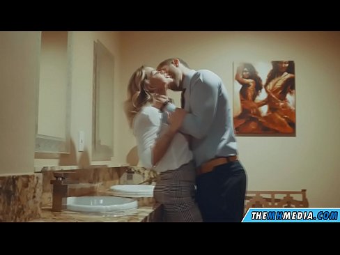 ❤️ Калі грудастая бландынка спакушае цябе ў грамадскім туалете ☑ Сэкс-відэа у порна be.assistdoctor23.ru ️❤